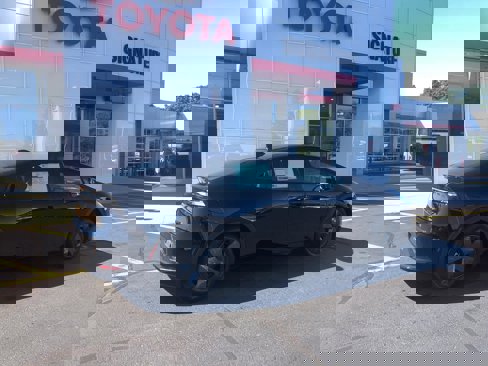 New 2026 Toyota Prius Plug-In Hybrid image 2