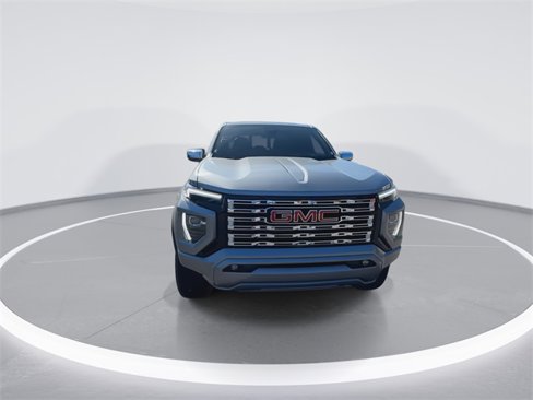 New 2026 GMC Canyon Denali image 3