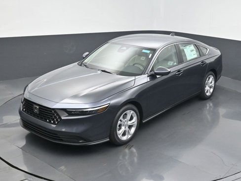 New 2025 Honda Accord LX image 9