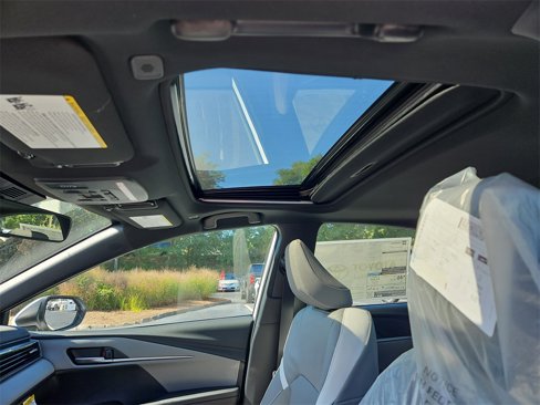 New 2026 Toyota Camry SE image 8