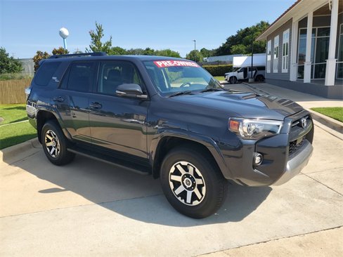 Used 2024 Toyota 4Runner TRD Off-Road Premium image 7