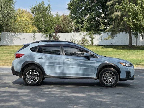 Used 2019 Subaru Crosstrek 2.0i Premium w/ Eyesight System image 3