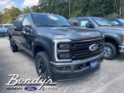 New 2026 Ford F250 4x4 Crew Cab Super Duty image 1