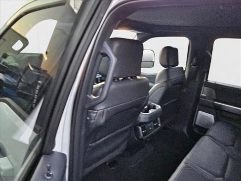 New 2026 Ford F350 Platinum image 9