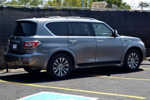 Used 2020 Nissan Armada SL w/ Premium Package image 3