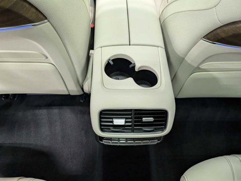 New 2026 Mercedes-Benz GLS 580 4MATIC image 20
