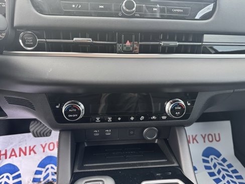 New 2025 Mitsubishi Outlander AWD image 23