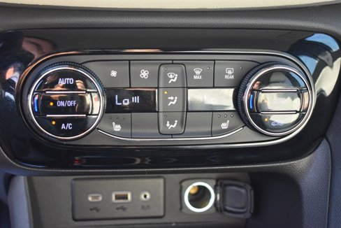 Used 2023 Buick Encore GX Select image 26
