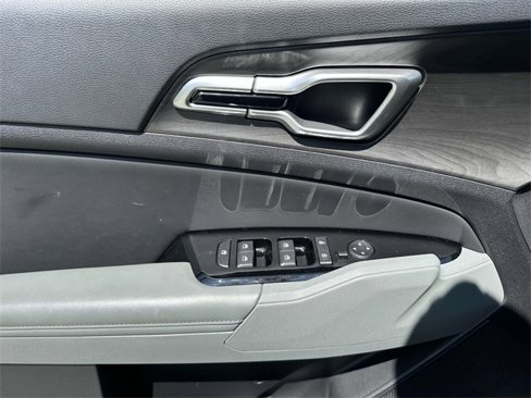 Used 2024 Kia Sportage X-Line w/ X-Line Premium Package image 11