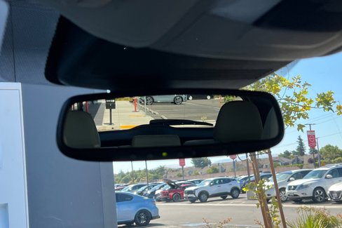 New 2022 INFINITI QX50 Sensory image 24