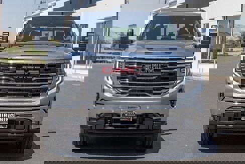 New 2026 GMC Sierra 1500 SLT w/ SLT Premium Plus Package image 2