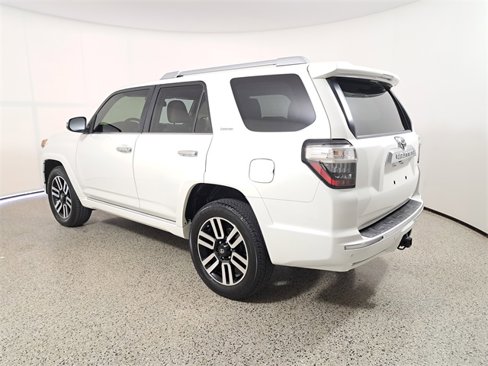Used 2020 Toyota 4Runner Limited image 7
