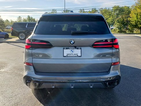 New 2026 BMW X5 xDrive40i w/ M Sport Package image 4