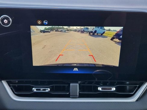 New 2026 Chevrolet Equinox LT image 13