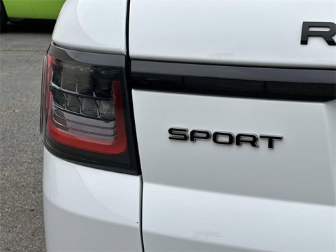 Used 2019 Land Rover Range Rover Sport HSE Dynamic image 32