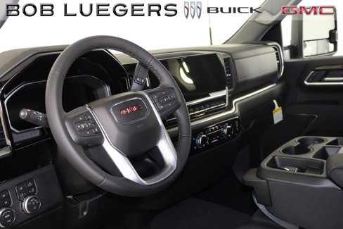 New 2026 GMC Sierra 2500 SLE w/ SLE Value Package; image 11