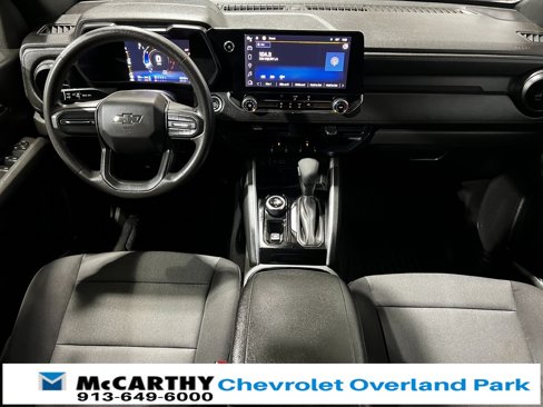 Used 2023 Chevrolet Colorado Trail Boss image 2