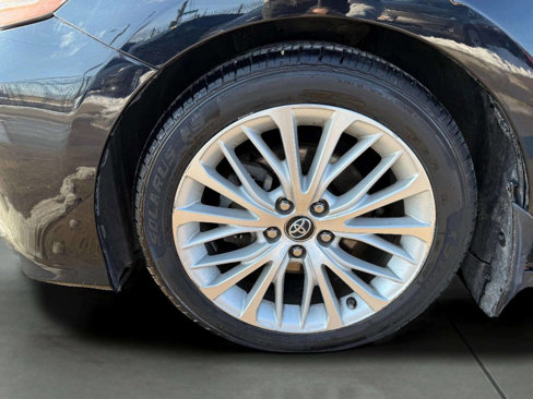 Used 2019 Toyota Camry XLE image 22