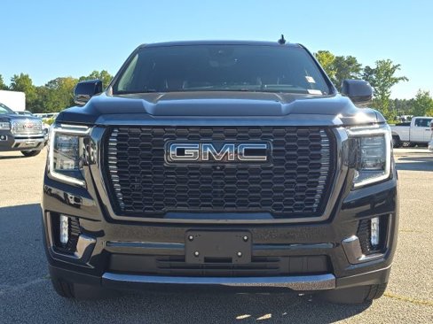 Used 2023 GMC Yukon XL Denali Ultimate image 8