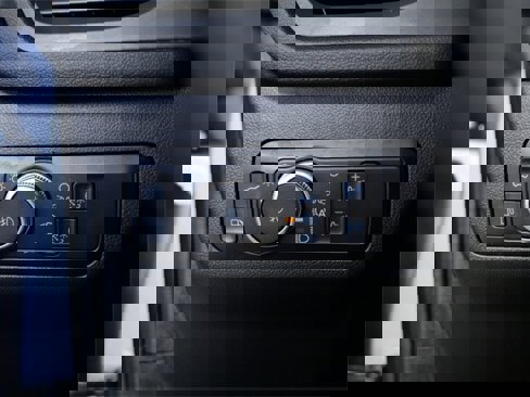 Certified 2022 Ford Escape Titanium image 23