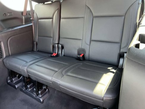 Used 2022 Chevrolet Suburban Z71 w/ Z71 Off-Road Package image 13