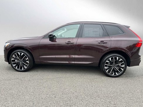New 2026 Volvo XC60 B5 Ultra w/ Protection Package image 14