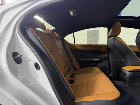 Used 2024 Lexus IS 350 F Sport image 13