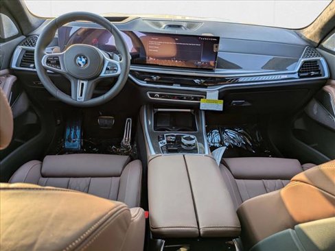 New 2026 BMW X5 M60i image 15