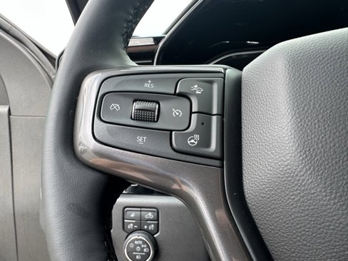 Used 2025 Chevrolet Silverado 1500 ZR2 w/ Technology Package image 29
