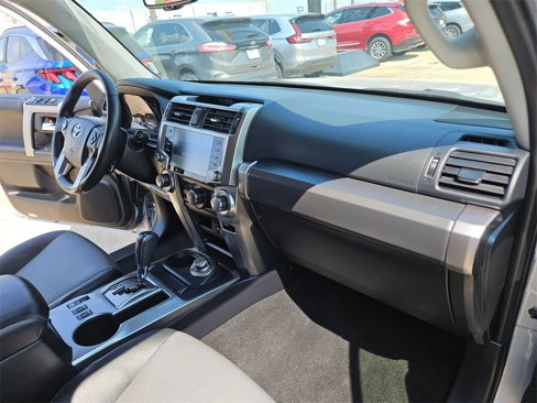 Used 2024 Toyota 4Runner SR5 Premium image 31