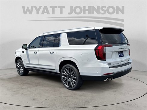 New 2025 GMC Yukon XL Denali Ultimate image 3