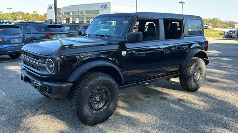 New 2025 Ford Bronco Big Bend image 2