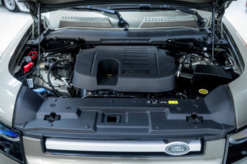 Used 2021 Land Rover Defender 90 First Edition image 72