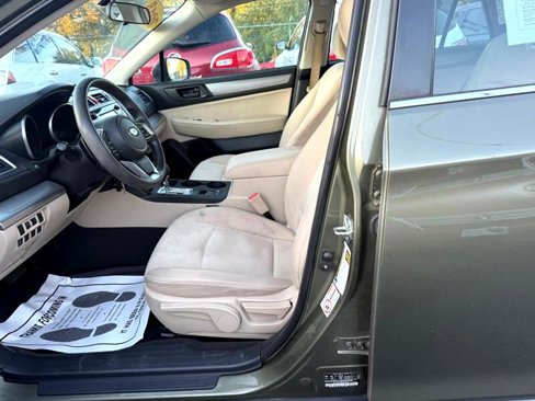 Used 2018 Subaru Outback 2.5i image 10
