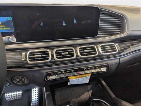 New 2026 Mercedes-Benz GLS 63 AMG 4MATIC image 12