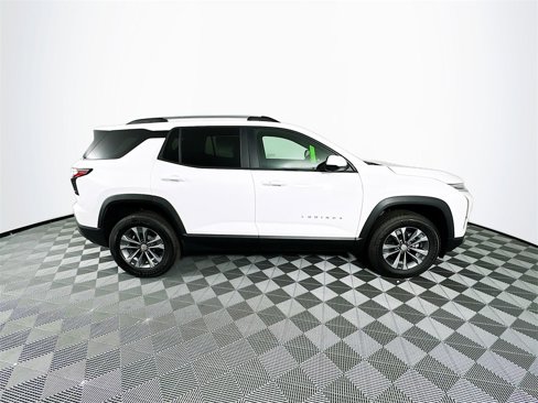 New 2025 Chevrolet Equinox LT w/ Convenience Package II image 6