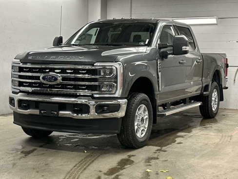 New 2026 Ford F250 XLT image 1