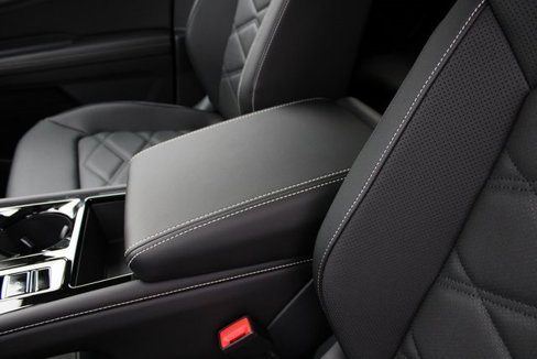 New 2026 Volkswagen Atlas SE image 7