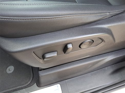 Used 2024 GMC Sierra 1500 SLT image 23