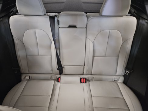 New 2026 Volvo XC40 B5 Ultra w/ Climate Package image 40