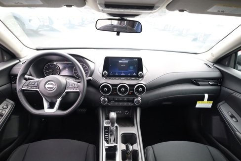 New 2025 Nissan Sentra SV w/ Trunk Package image 10