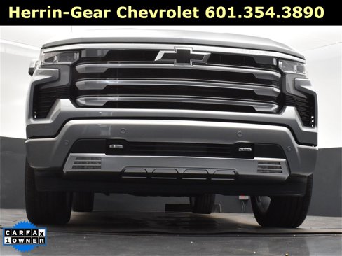 Used 2024 Chevrolet Silverado 1500 High Country w/ High Country Premium Package image 40