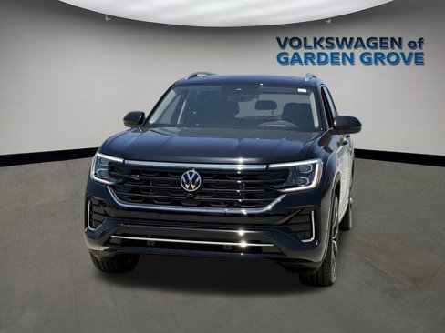 New 2025 Volkswagen Atlas SEL Premium R-Line image 4