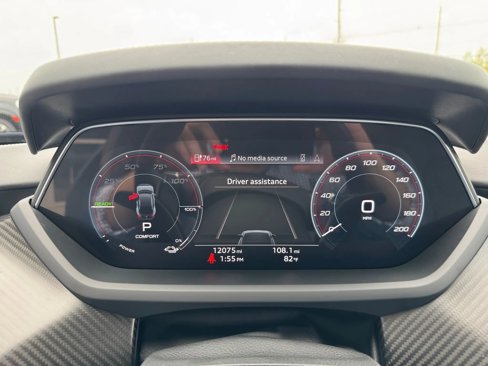 Used 2022 Audi RS e-tron GT w/ Carbon Performance Package image 19