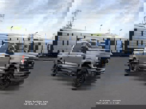 New 2026 Ford F250 Lariat w/ Black Appearance Package image 7