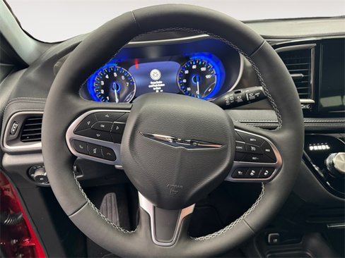 New 2026 Chrysler Pacifica Select image 9
