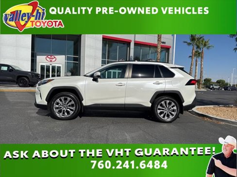 Certified 2022 Toyota RAV4 XLE Premium image 1