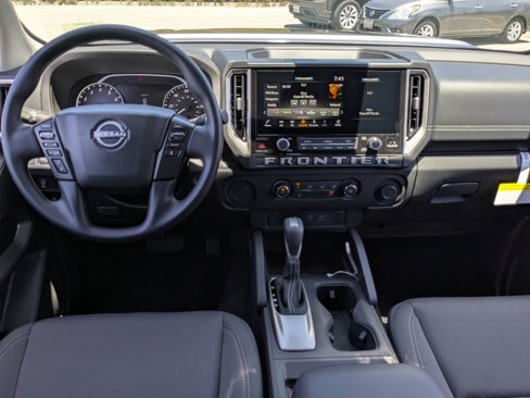 New 2025 Nissan Frontier SV image 17