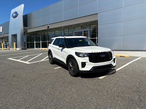 New 2025 Ford Explorer ST image 7