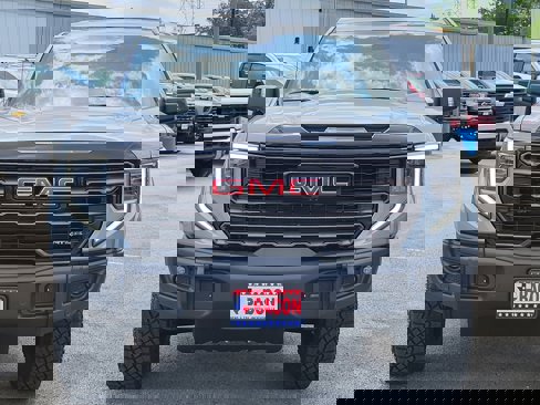 New 2025 GMC Sierra 1500 AT4X image 2